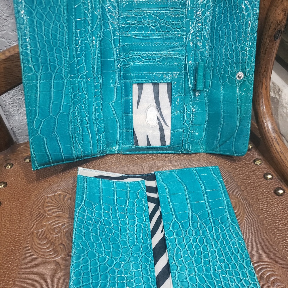 Wallet - Picture 5 of 8
